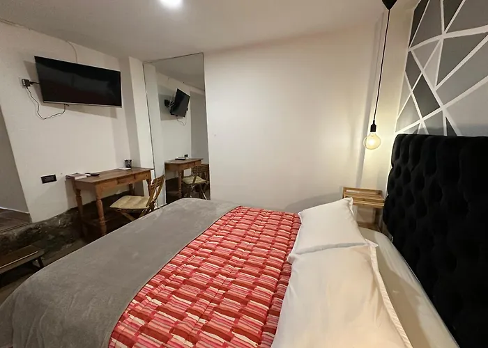 Blacky And Apartments (Adults Only)Hostel